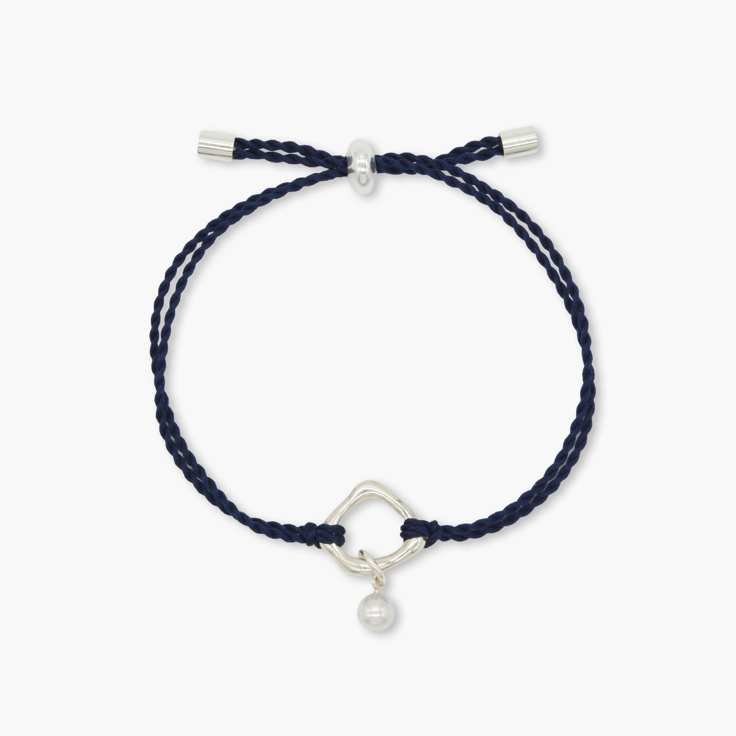 akoya pearl × silk cord bracelet