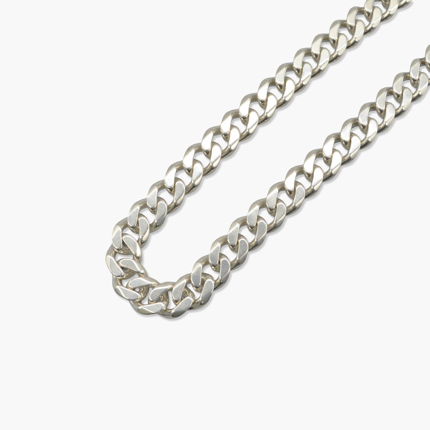 black pearl pendant necklace