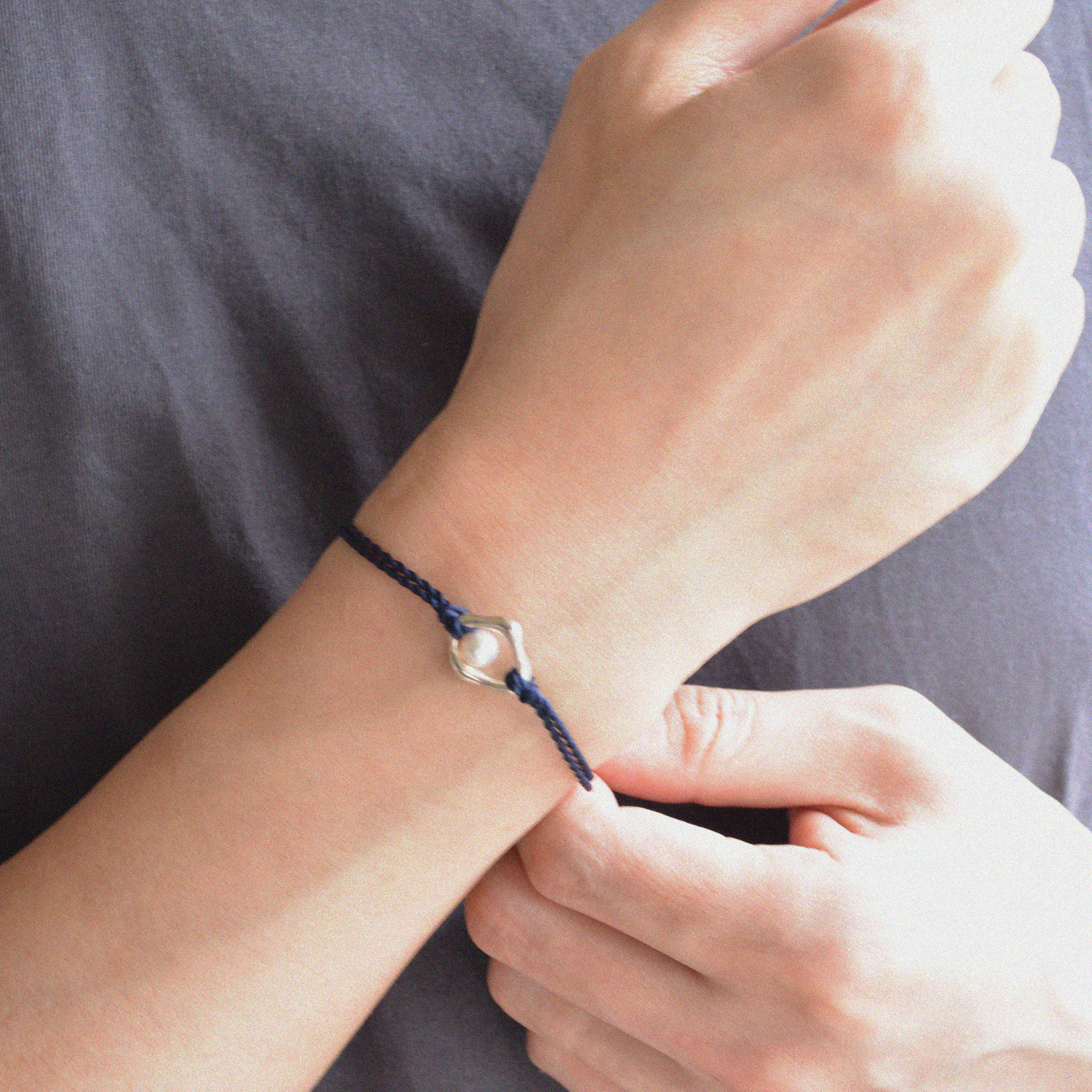 こ　 ハンドメイドブレスレット akoya pearl × silk cord bracelet – nef online store