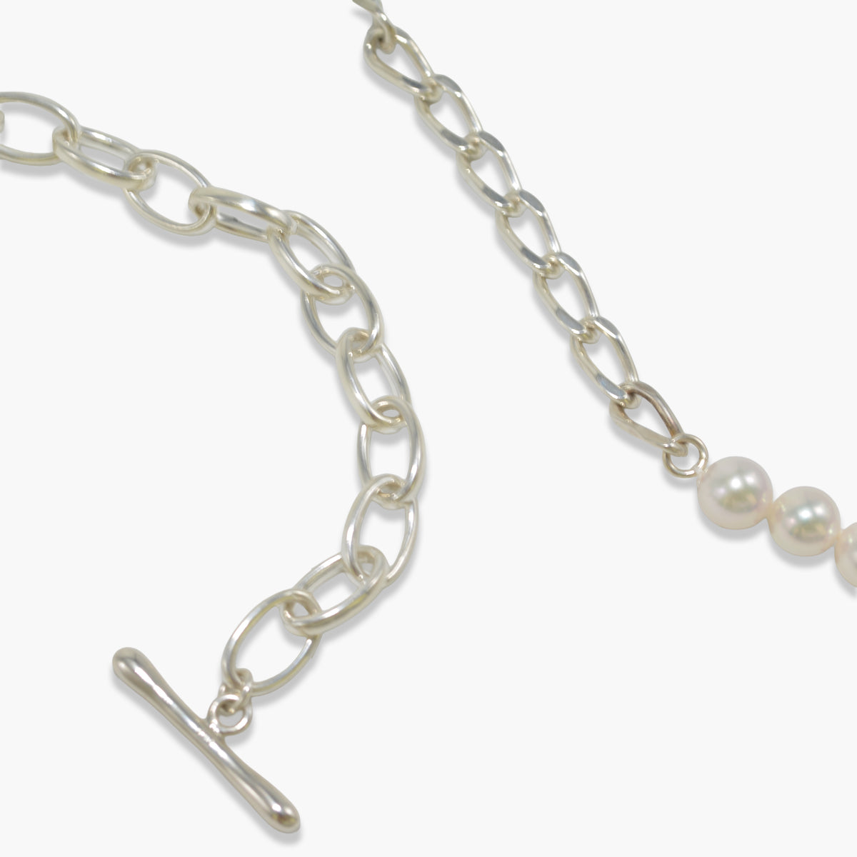 【nef - ESSENTIAL PEARL】akoya pearl x chain necklace / white x cobalt mix