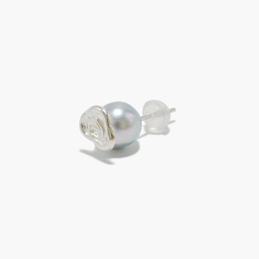 【nef - ESSENTIAL PEARL】akoya pearl pierce (natural blue) / single