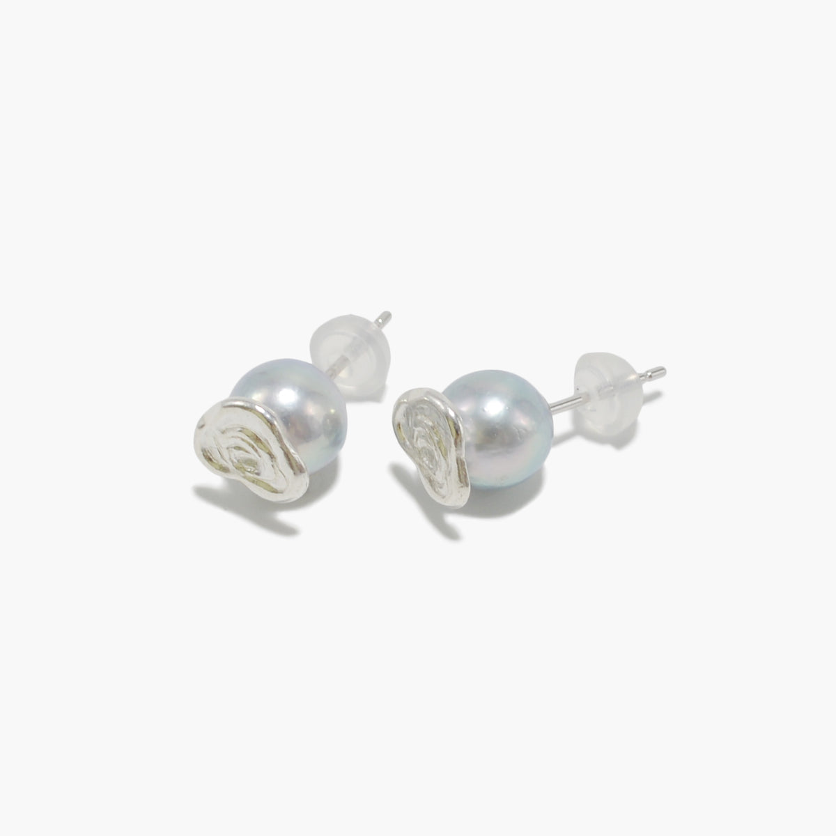 【nef - ESSENTIAL PEARL】akoya pearl pierce (natural blue) / single