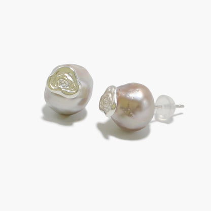 【nef - ESSENTIAL PEARL】black pearl pierce (gray) / single