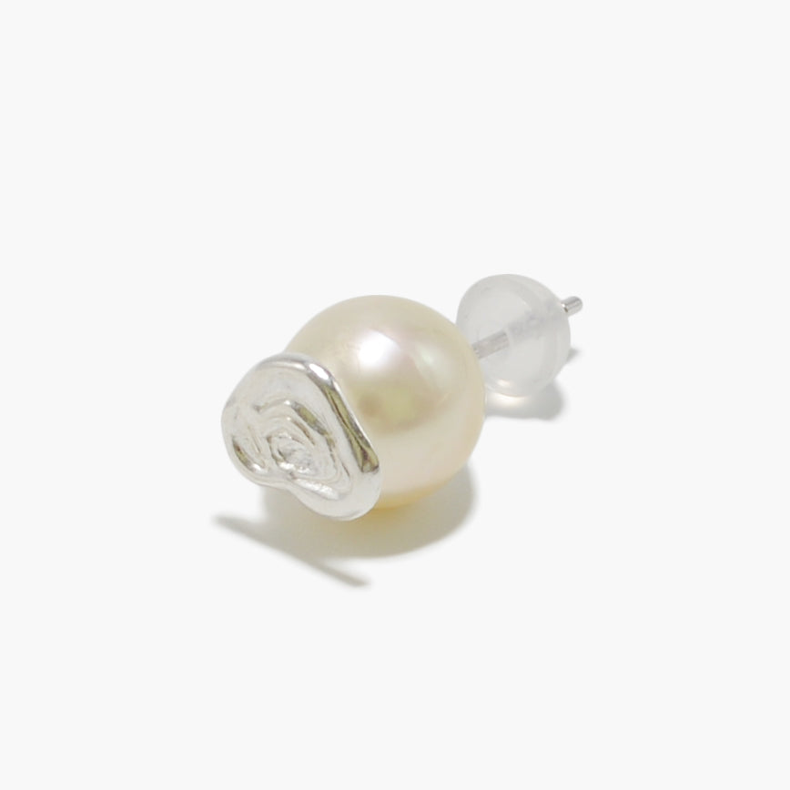 【nef - ESSENTIAL PEARL】white pearl pierce (gold) / single
