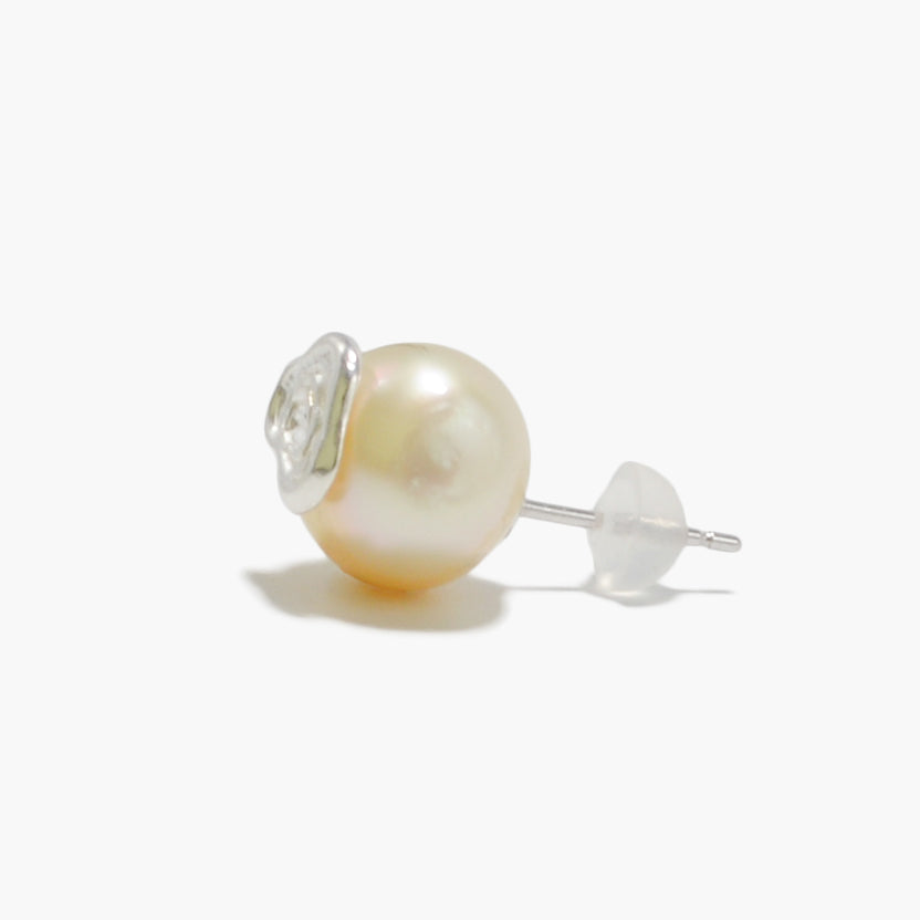 【nef - ESSENTIAL PEARL】white pearl pierce (gold) / single