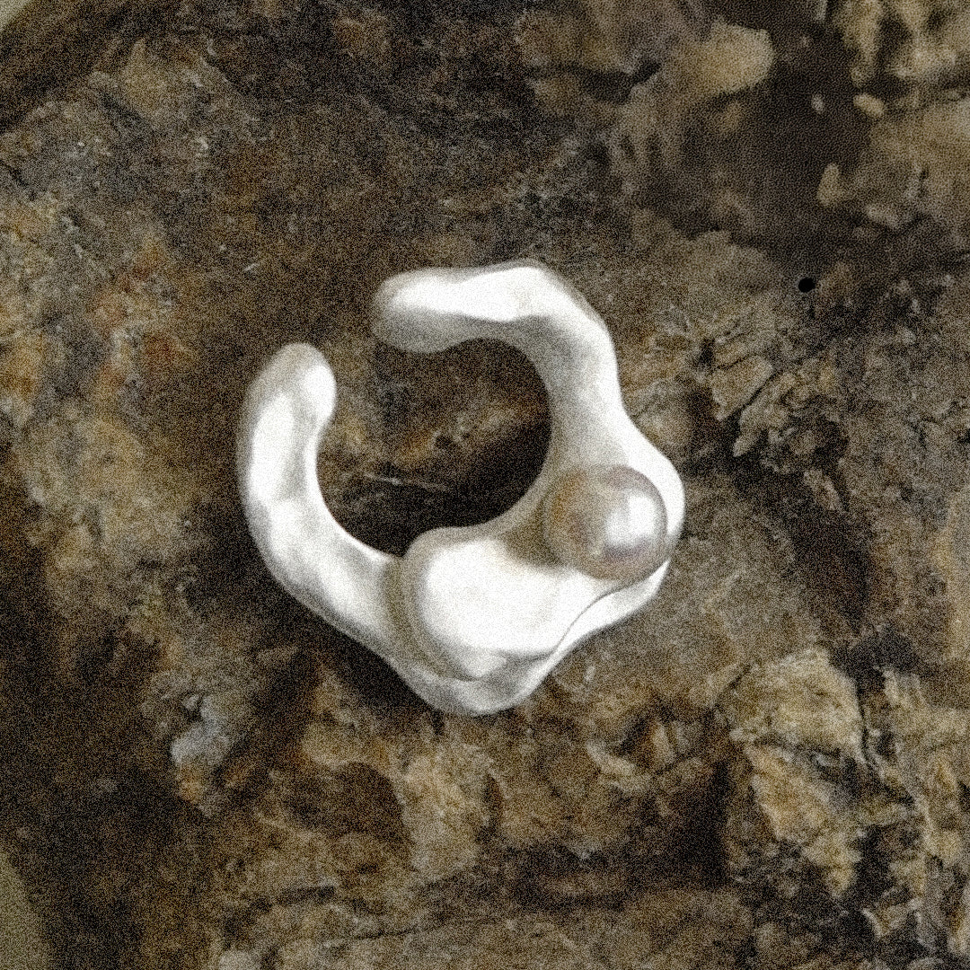 akoya pearl ear cuff