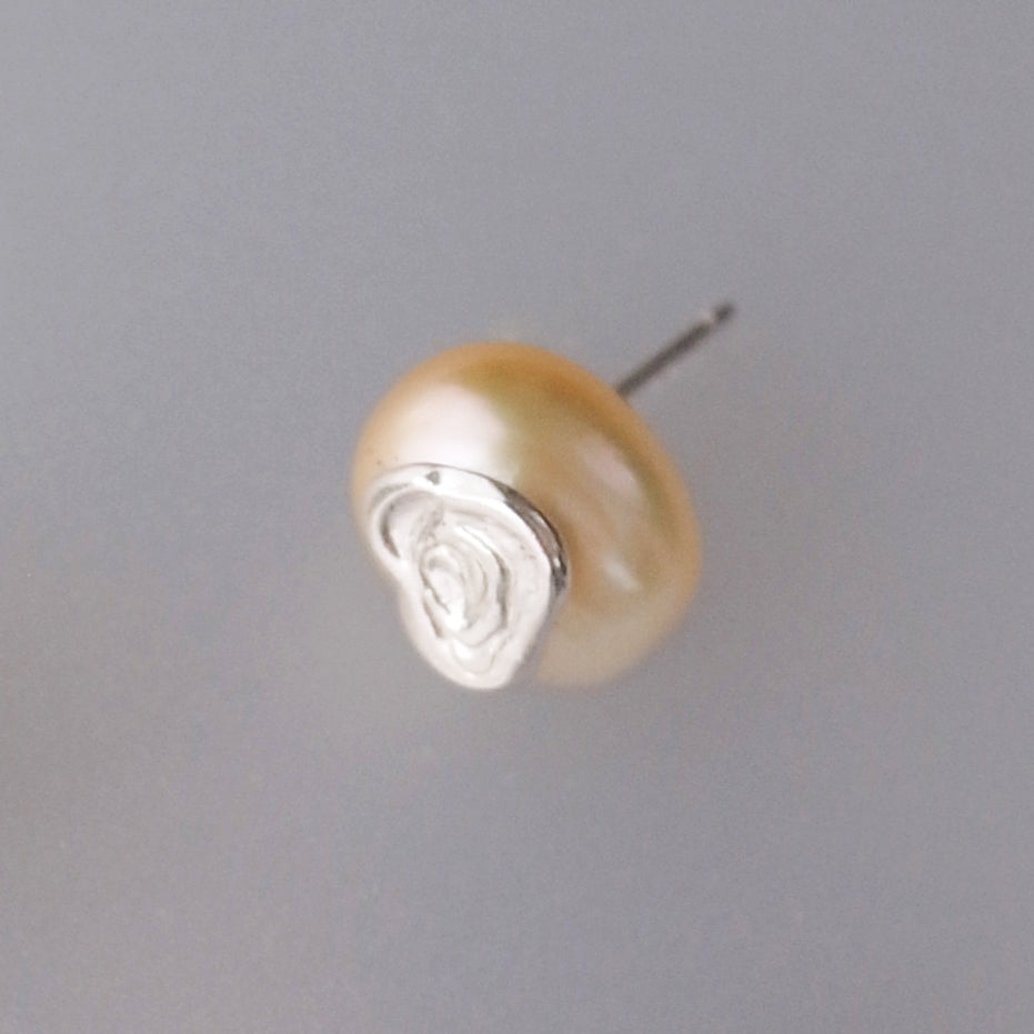 【nef - ESSENTIAL PEARL】white pearl pierce (gold) / single