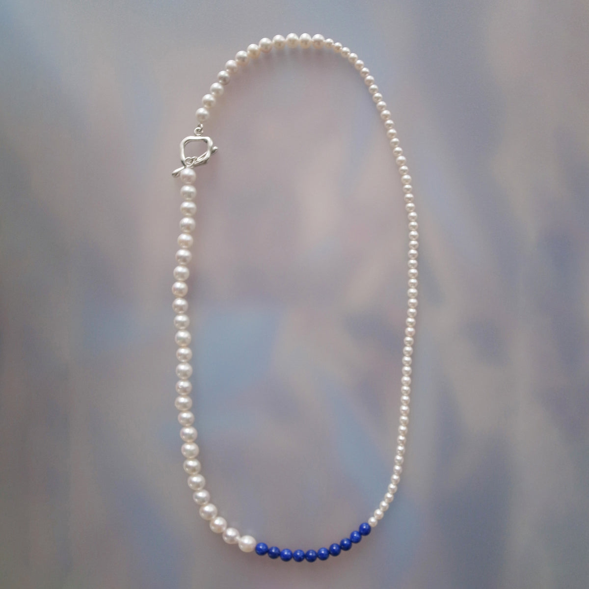 【nef - ESSENTIAL PEARL】akoya pearl x lapis lazuli necklace
