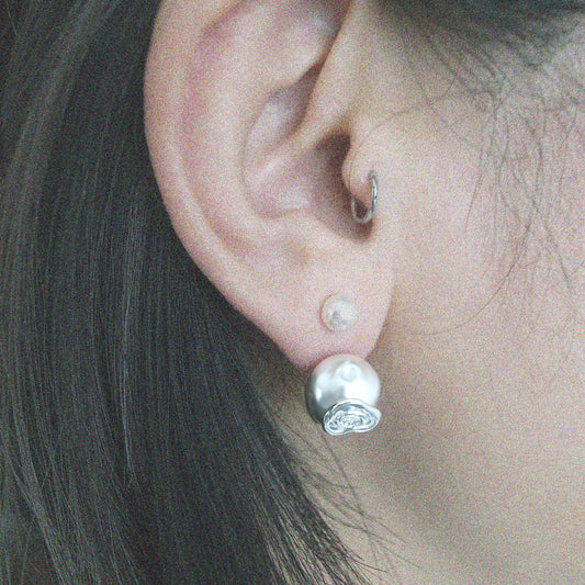 【nef - ESSENTIAL PEARL】black pearl pierce (gray) / single