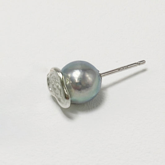 【nef - ESSENTIAL PEARL】akoya pearl pierce (natural blue) / single