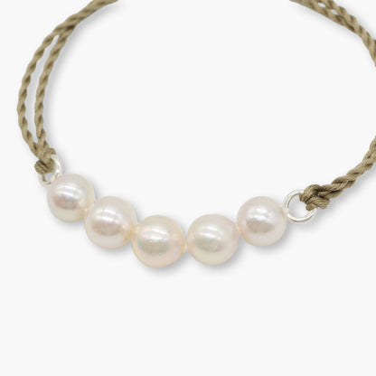 akoya pearl × silk cord bracelet