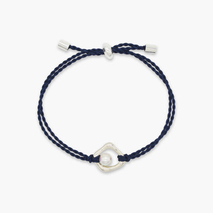 akoya pearl × silk cord bracelet