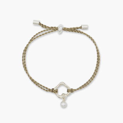 akoya pearl × silk cord bracelet