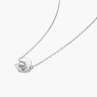 akoya pearl plate design necklace