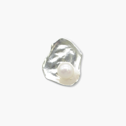 akoya pearl plate design pierce M (white) / single