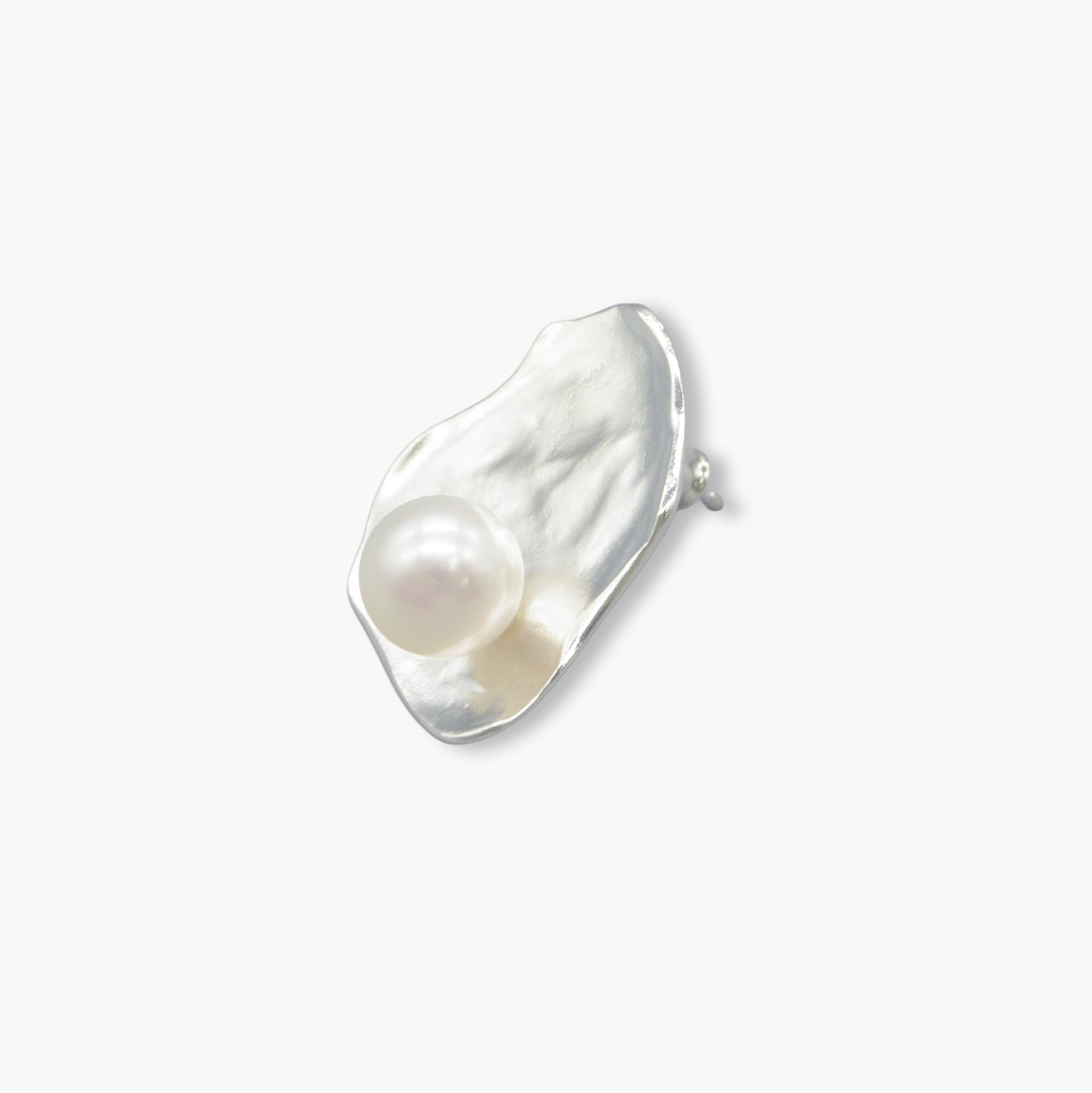 akoya pearl plate design pierce M (white) / single