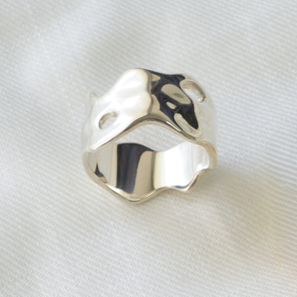 silver ring (wide)